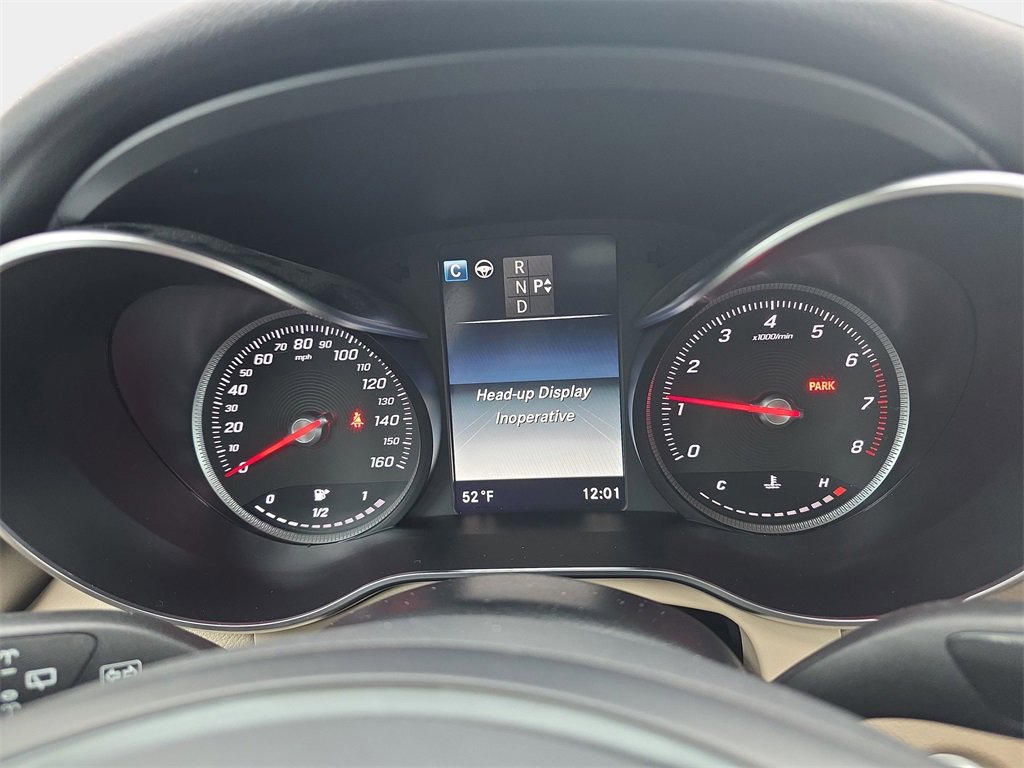 Used 2019 Mercedes-Benz GLC 300 4MATIC image 23