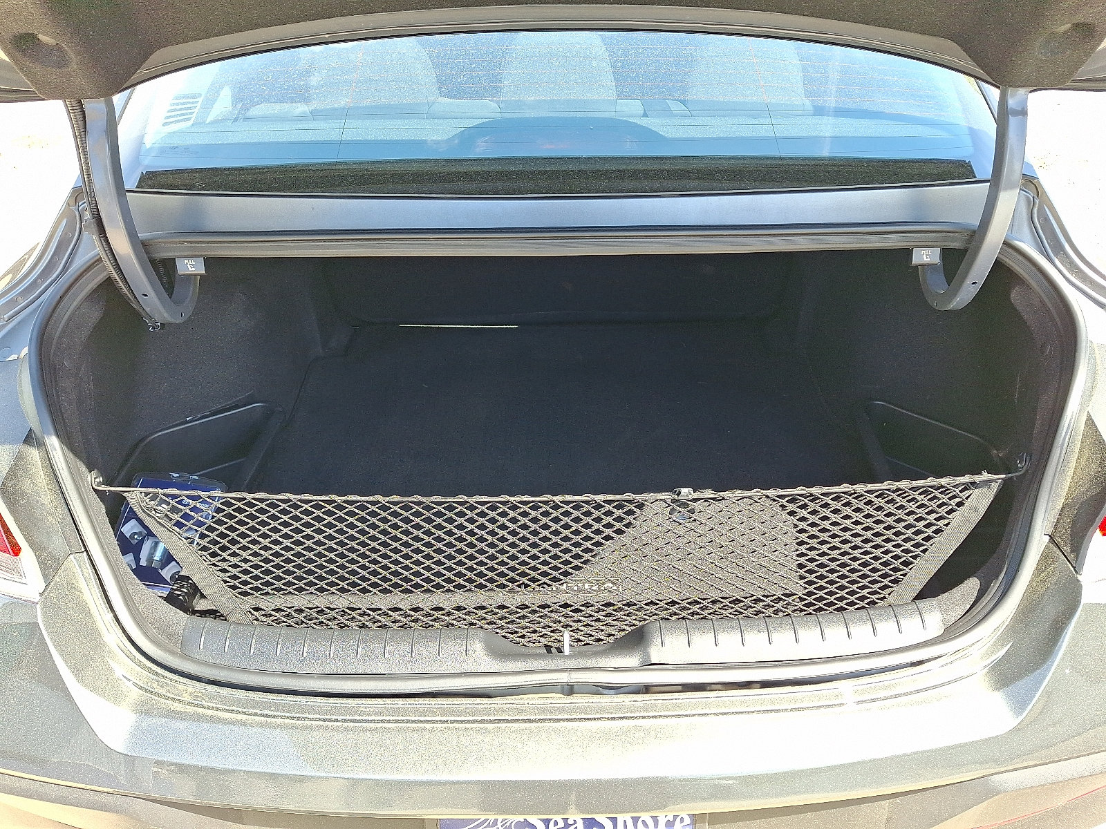 Used 2024 Hyundai Elantra SEL FWD image 28