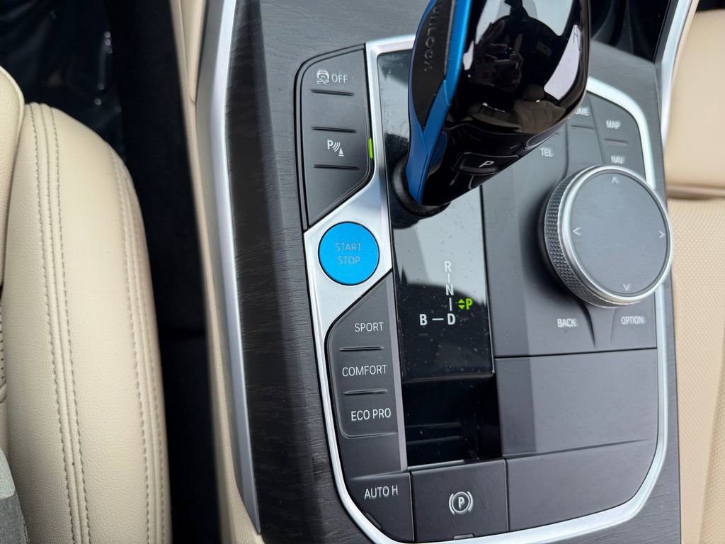 Used 2023 BMW i4 eDrive35 w/ Premium Package image 30