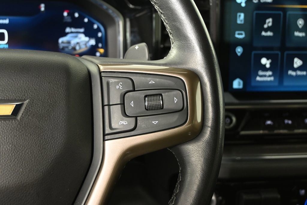 Used 2023 Chevrolet Silverado 1500 High Country w/ Technology Package image 38