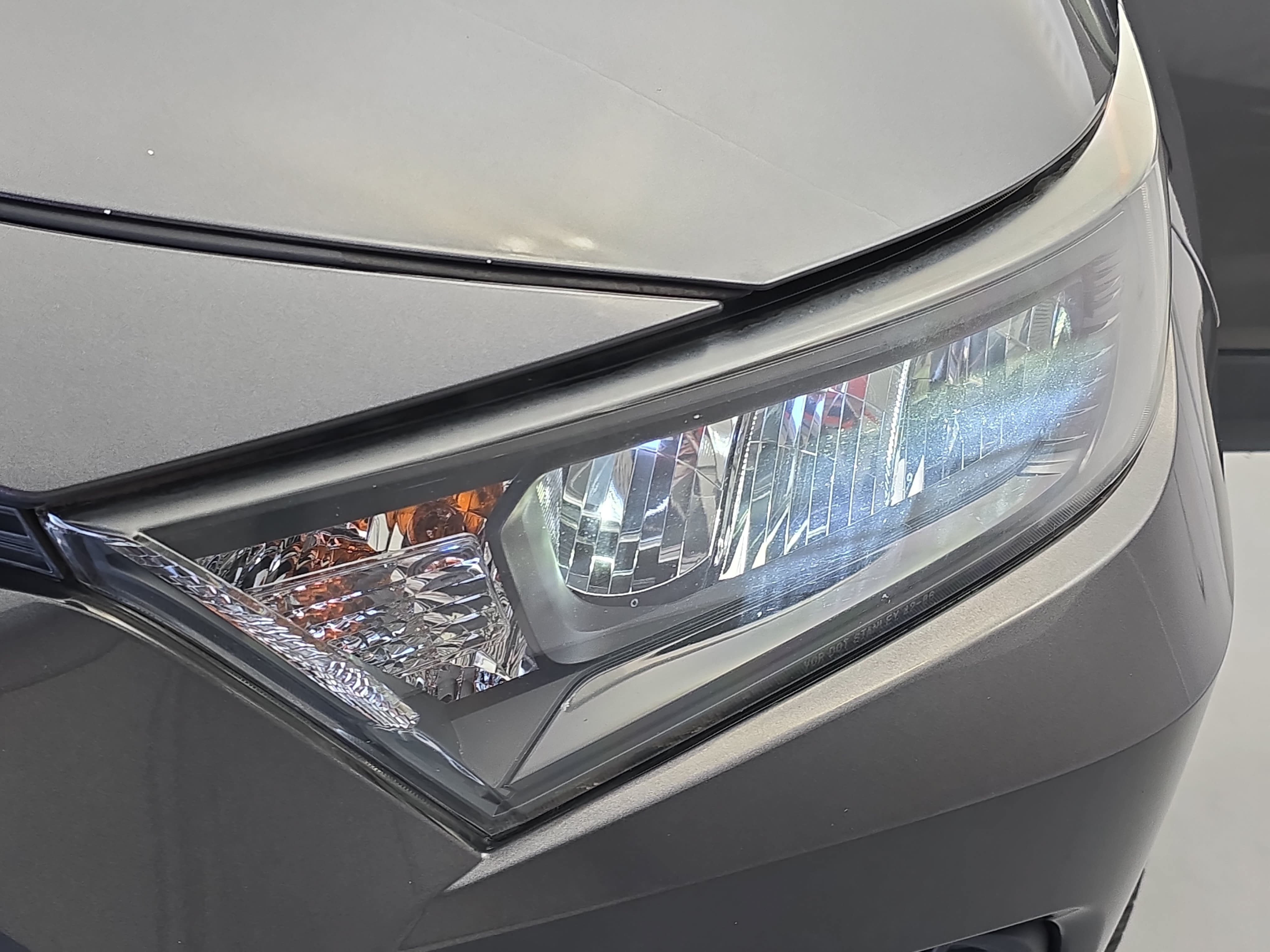 Used 2019 Toyota RAV4 LE FWD image 29