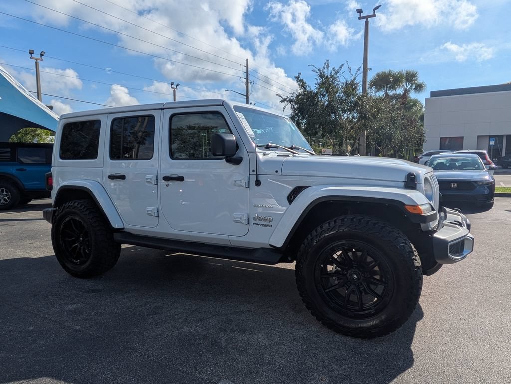 Used 2022 Jeep Wrangler Unlimited Sahara AWD/4WD image 2