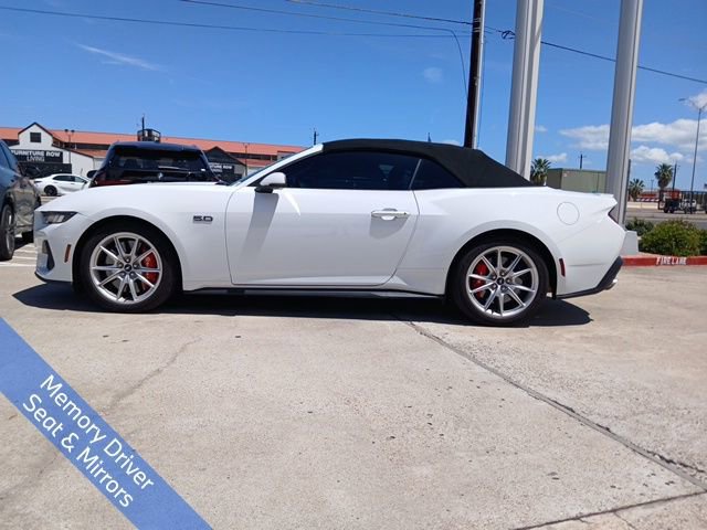 Used 2024 Ford Mustang GT Premium image 6