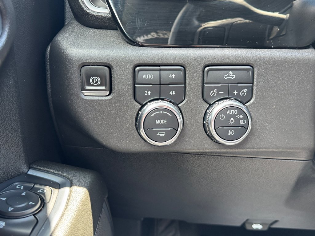 Used 2023 GMC Sierra 1500 Elevation w/ X31 Off-Road Package AWD/4WD image 25