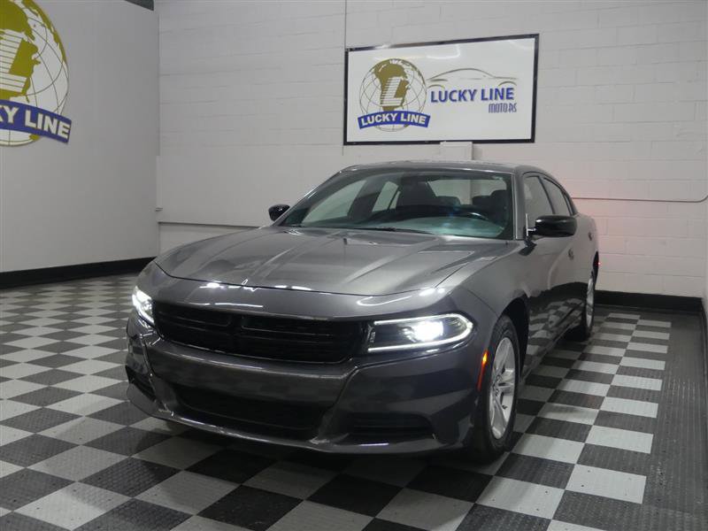 Used 2023 Dodge Charger SXT image 4