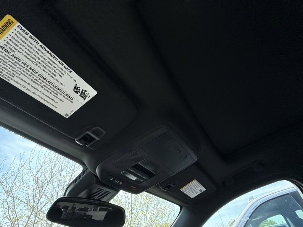 Certified 2025 GMC Terrain Elevation w/ Elevation Premium Package image 25