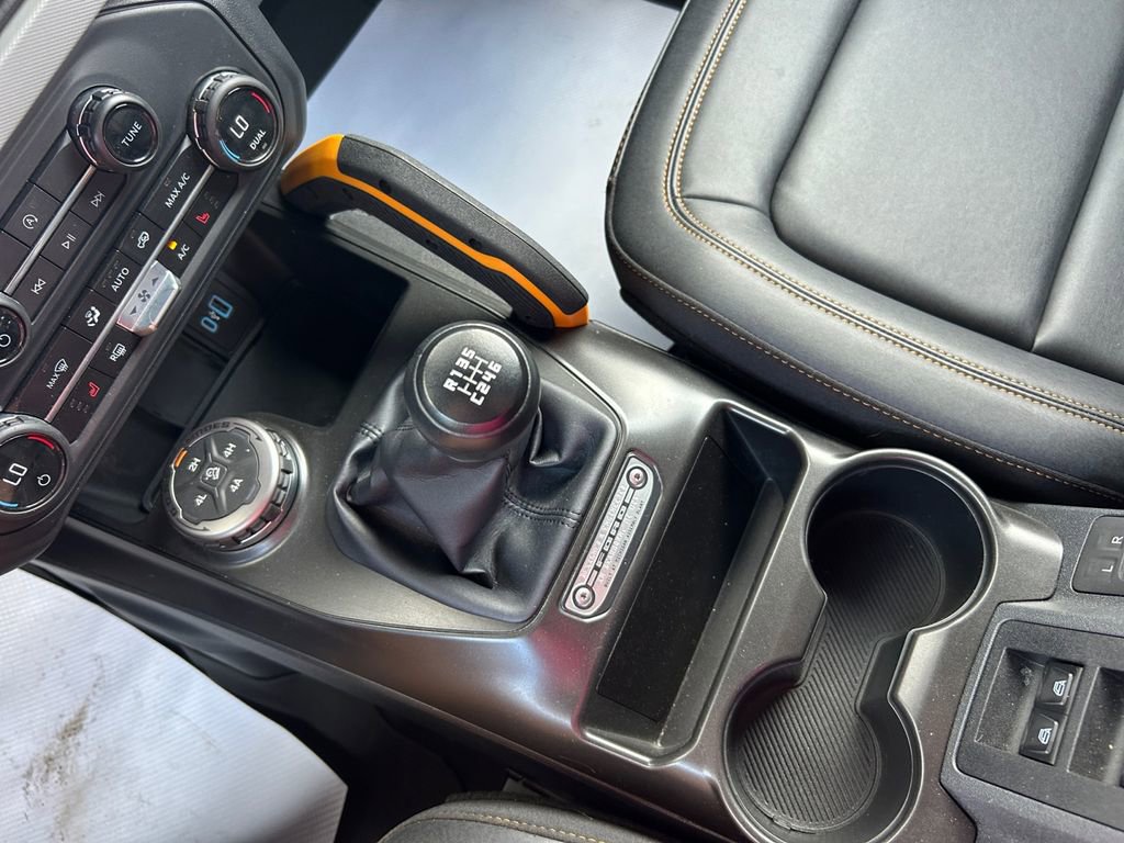 Used 2023 Ford Bronco Badlands image 22