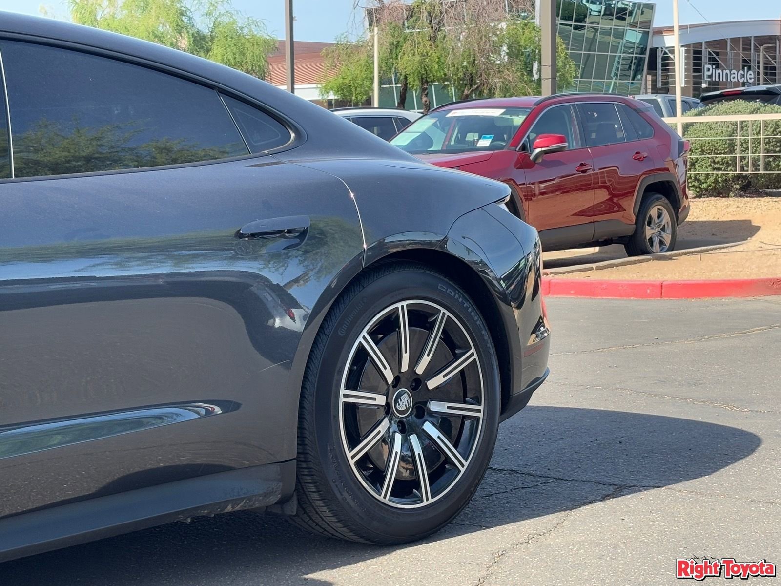 Used 2021 Porsche Taycan RWD image 9