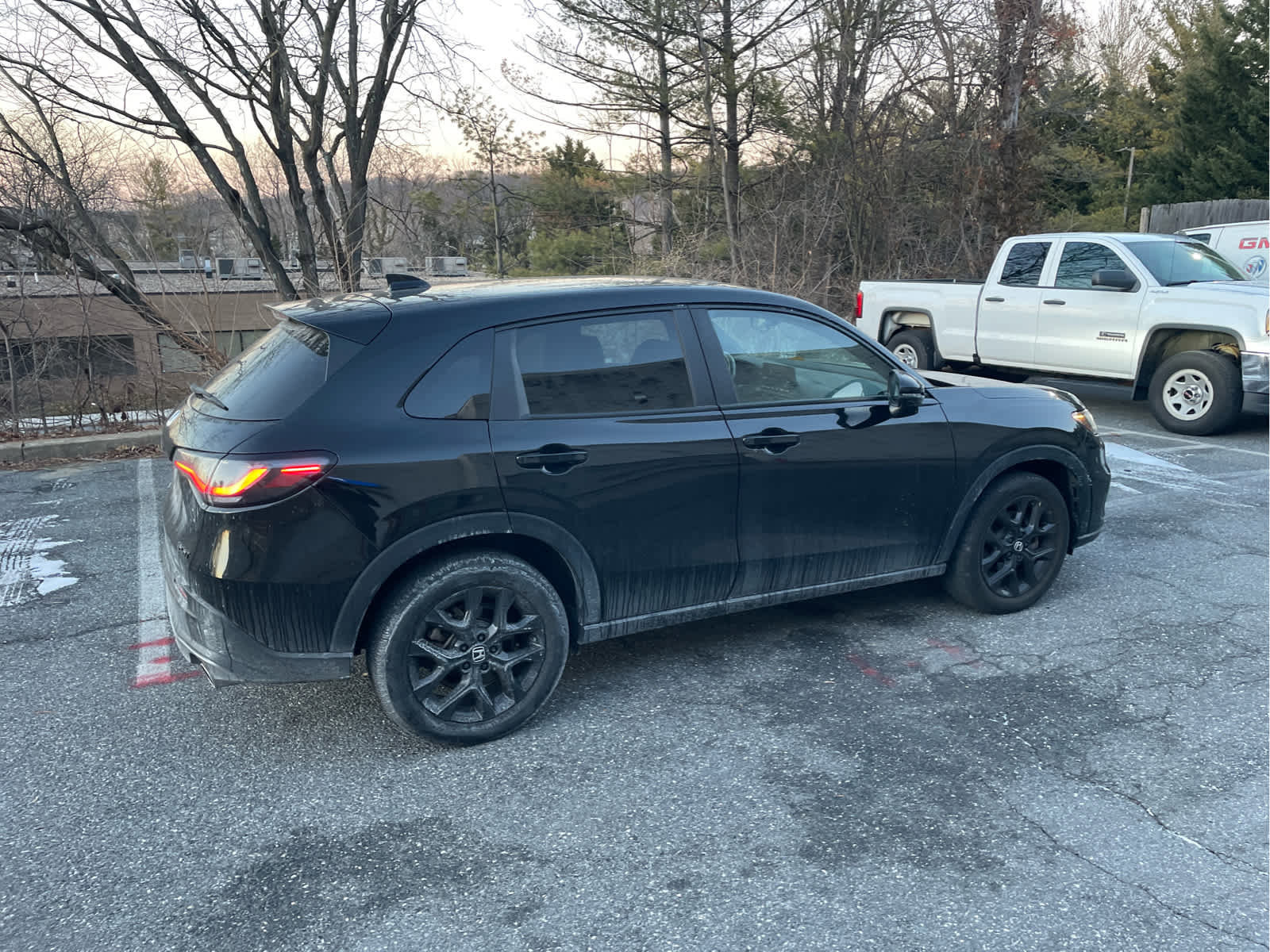 Used 2023 Honda HR-V Sport image 4