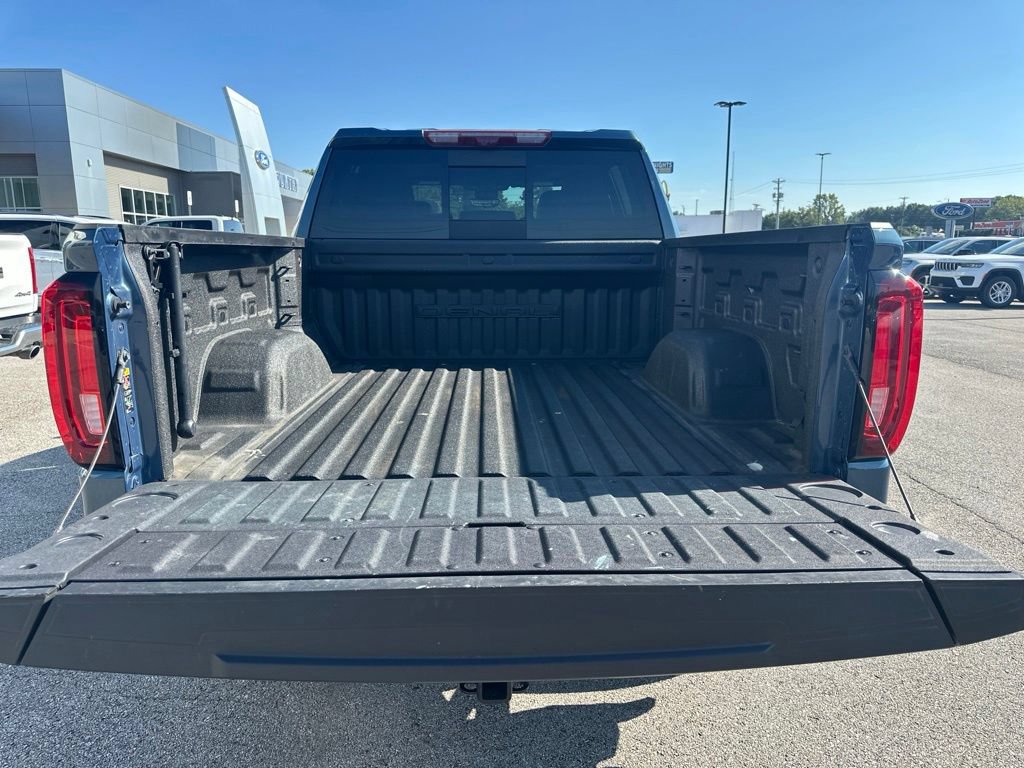 Used 2024 GMC Sierra 1500 Denali w/ Technology Package AWD/4WD image 16