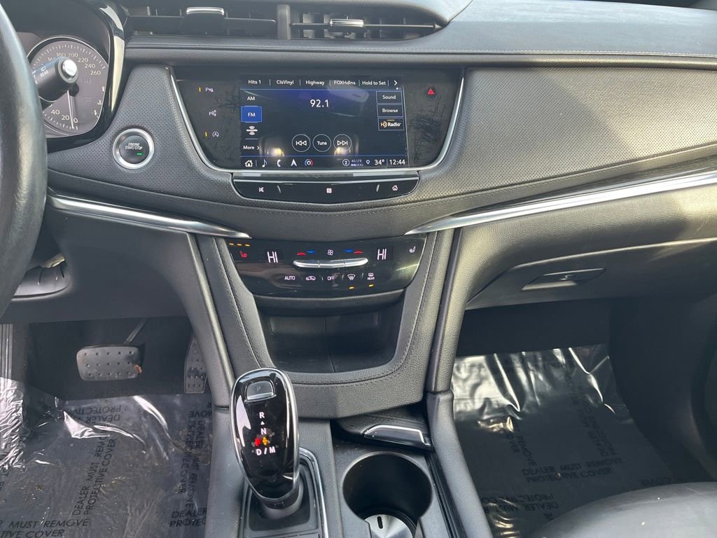 Used 2021 Cadillac XT5 Premium Luxury image 36