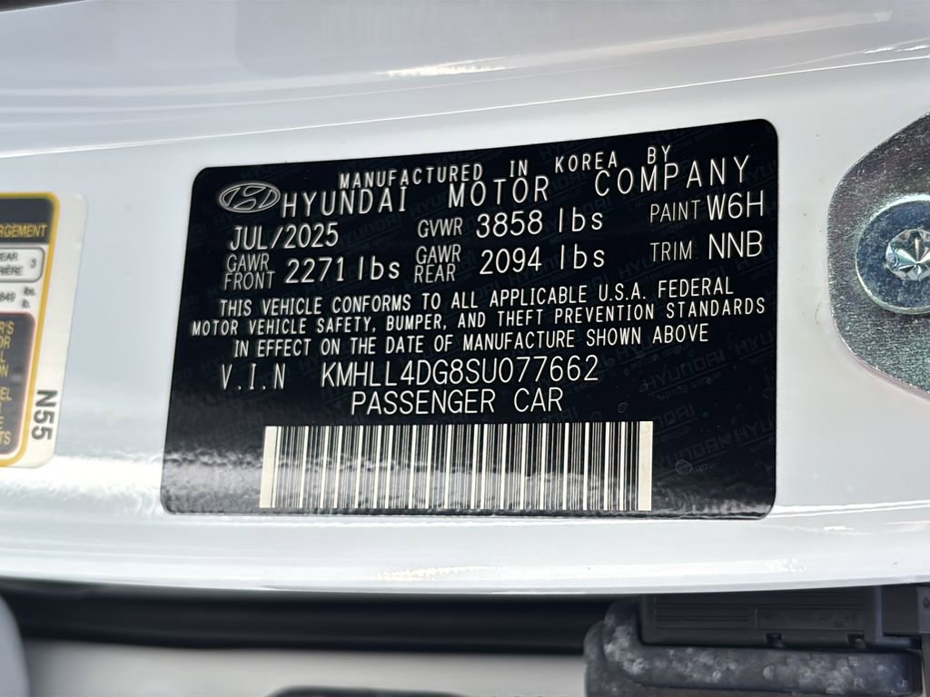Used 2025 Hyundai Elantra SE FWD image 39
