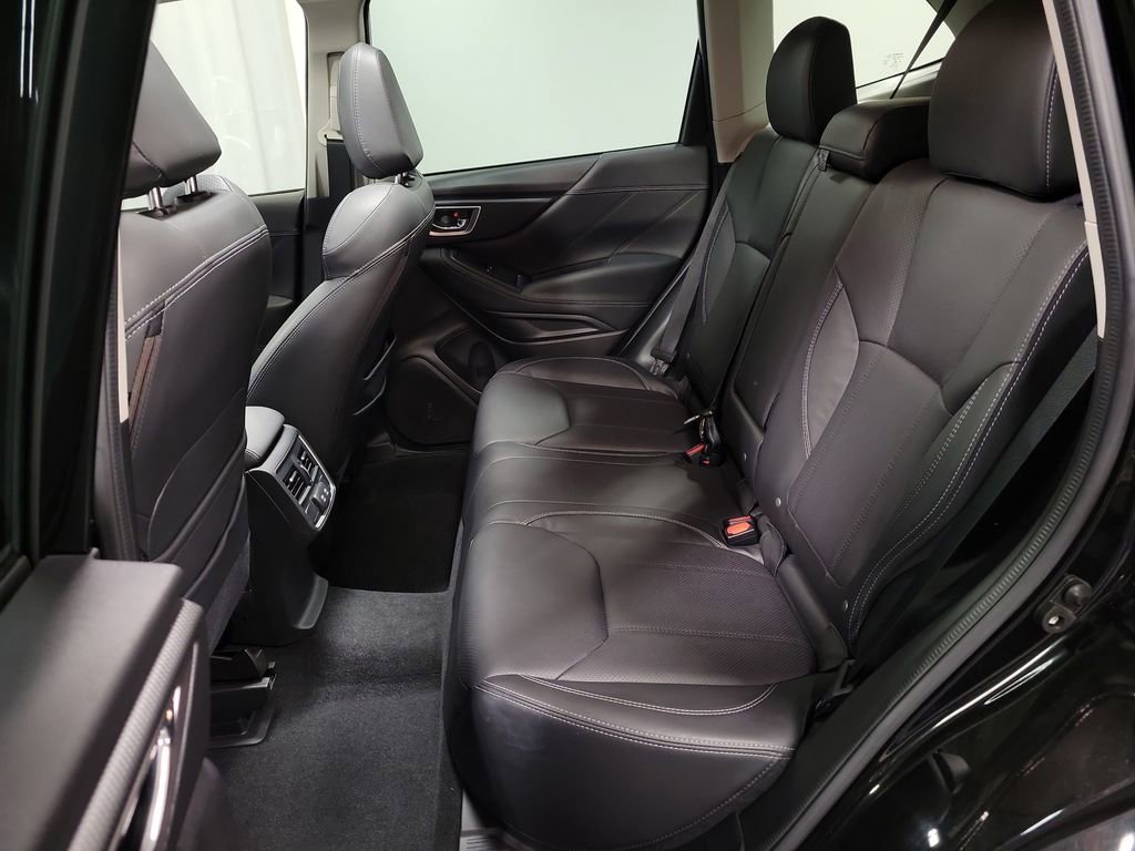 Used 2021 Subaru Forester Limited image 25