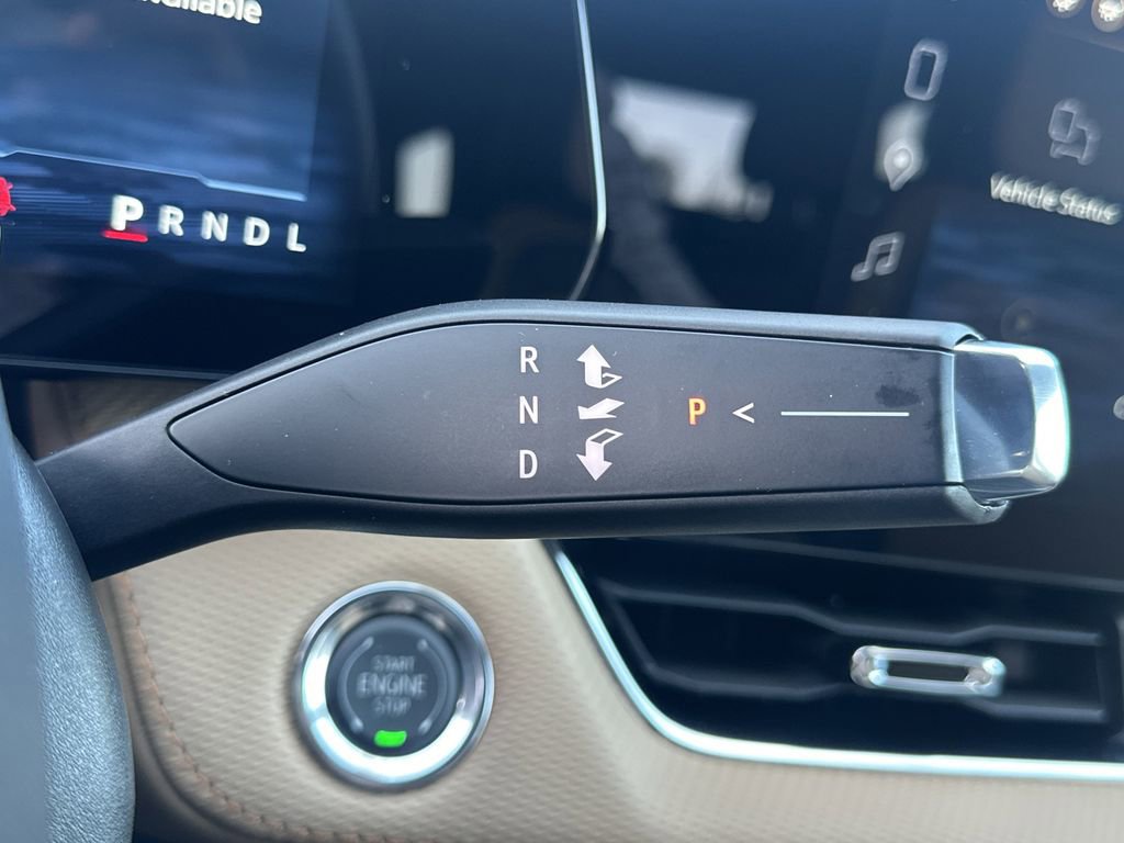 New 2026 Chevrolet Equinox ACTIV w/ LPO, Floor Liner Package image 15