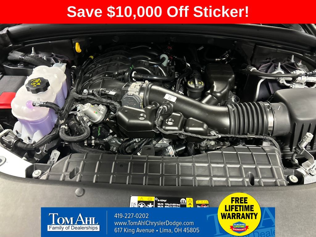 New 2025 Jeep Grand Cherokee L Laredo image 25