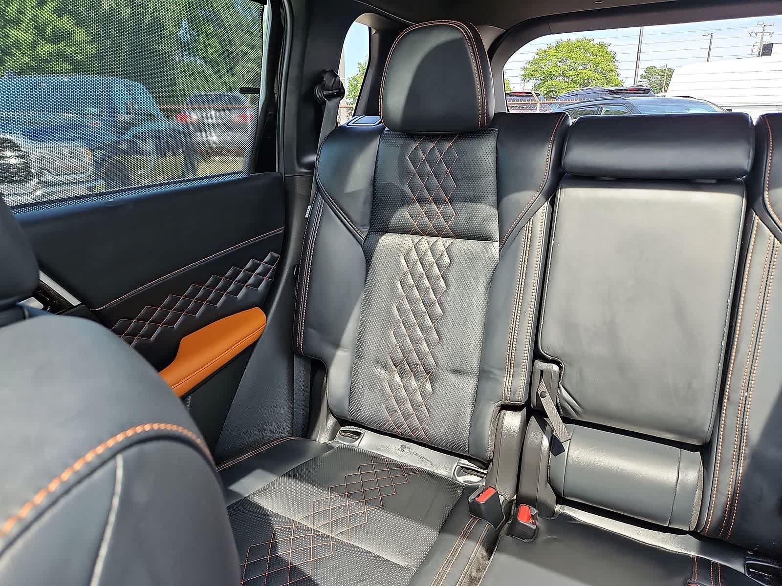 Used 2023 Mitsubishi Outlander SEL 40th Anniversary AWD/4WD image 13