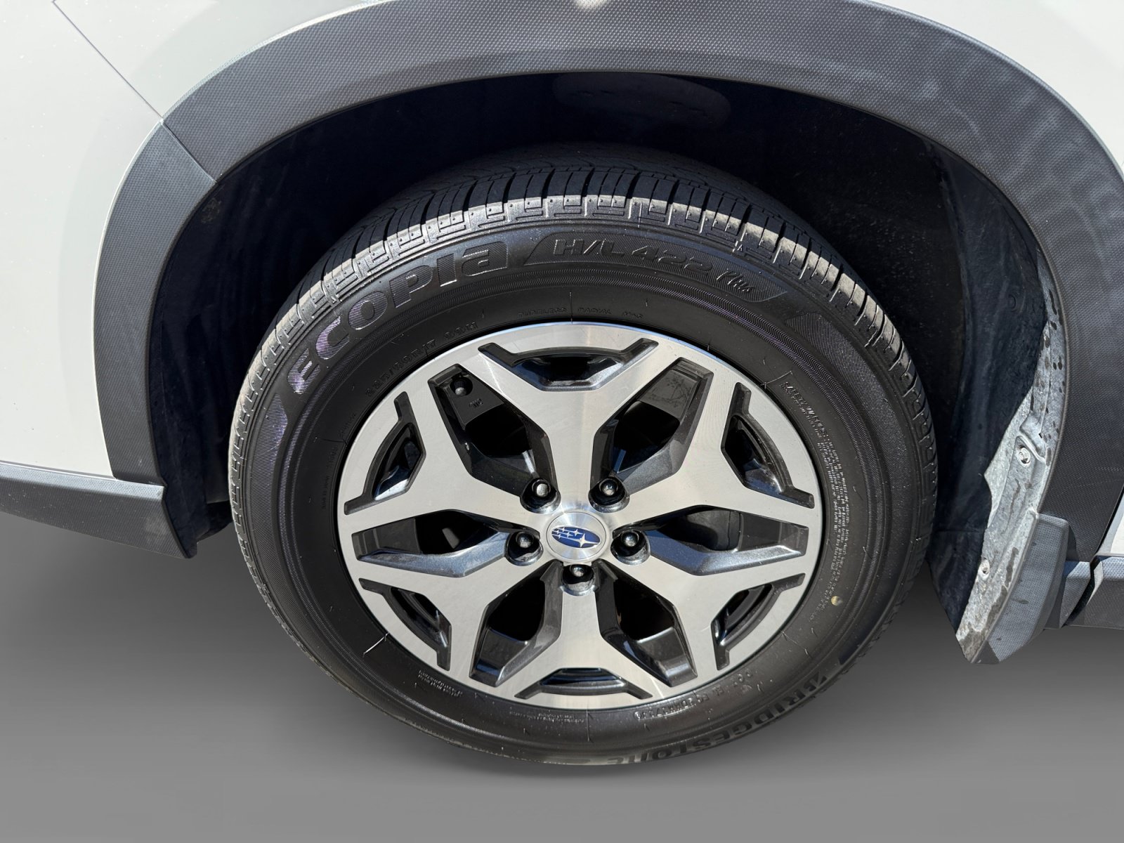 Used 2020 Subaru Forester Premium AWD/4WD image 9