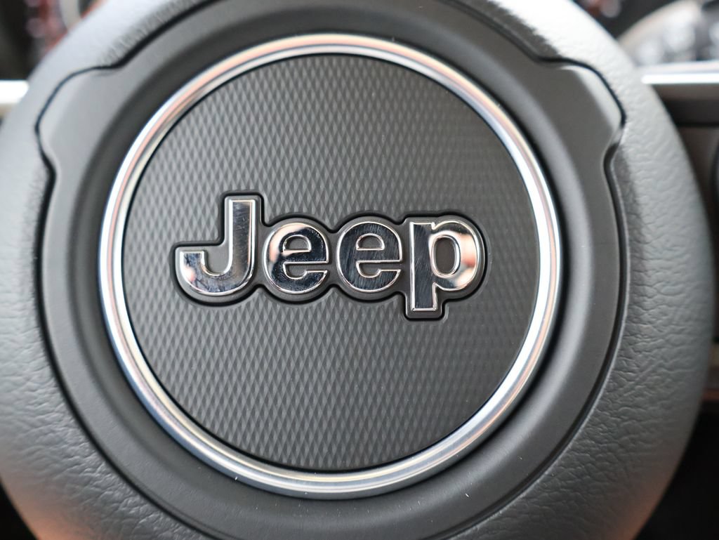 New 2026 Jeep Wrangler Unlimited Rubicon w/ Xtreme 35 Tire Package AWD/4WD image 26