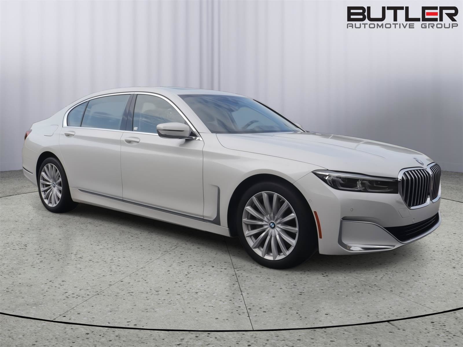 Used 2020 BMW 740i RWD image 3