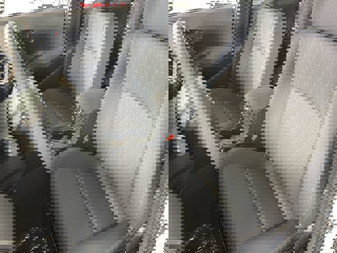Used 2024 Toyota Corolla LE image 20