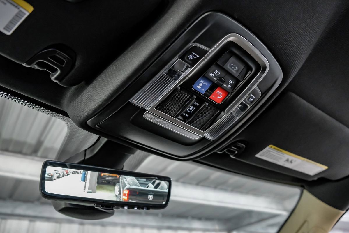 Used 2022 RAM 3500 Limited image 23