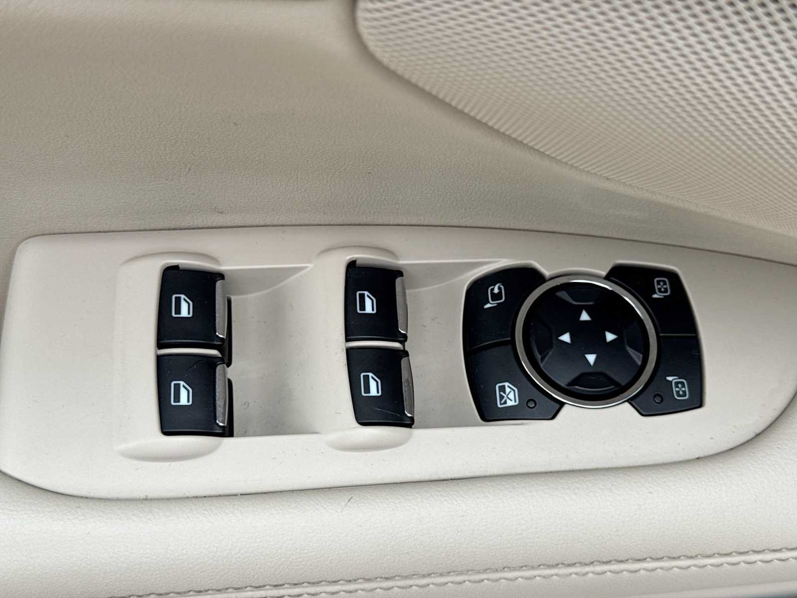 Used 2020 Lincoln MKZ Reserve w/ Elements Package AWD/4WD image 17