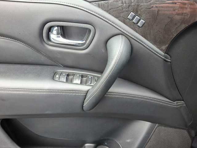 Used 2024 INFINITI QX80 Luxe AWD/4WD image 16