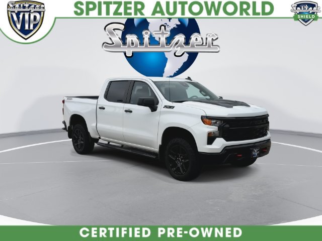 Used 2023 Chevrolet Silverado 1500 Custom Trail Boss w/ LPO, Dark Essentials Package AWD/4WD image 4