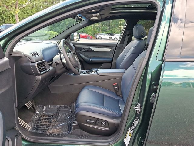 Used 2023 VinFast VF 8 Plus image 17