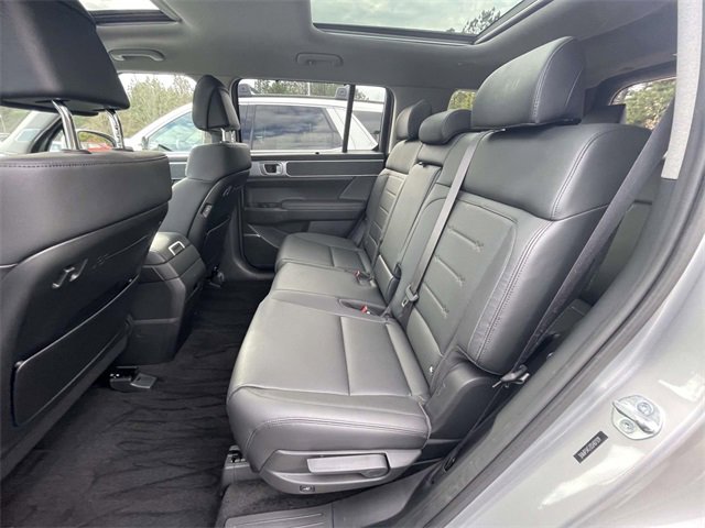 Certified 2025 Hyundai Santa Fe Limited image 9