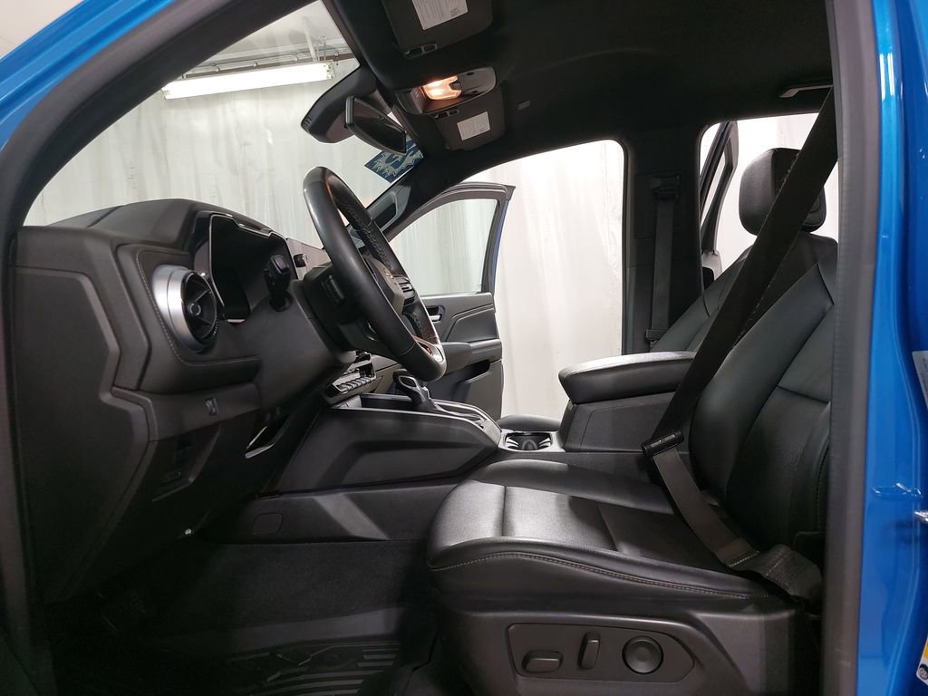 Certified 2023 Chevrolet Colorado LT w/ LT Convenience Package III image 18