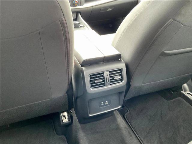 Used 2023 Nissan Rogue SV FWD image 21