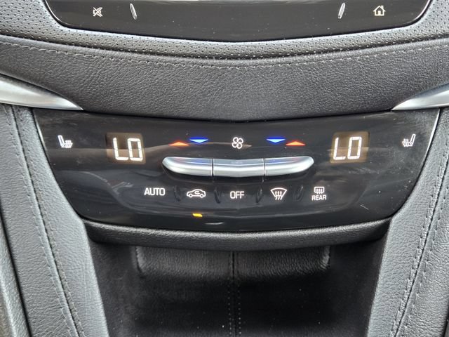 Used 2024 Cadillac XT6 Luxury w/ LPO, Floor Liner Package AWD/4WD image 19