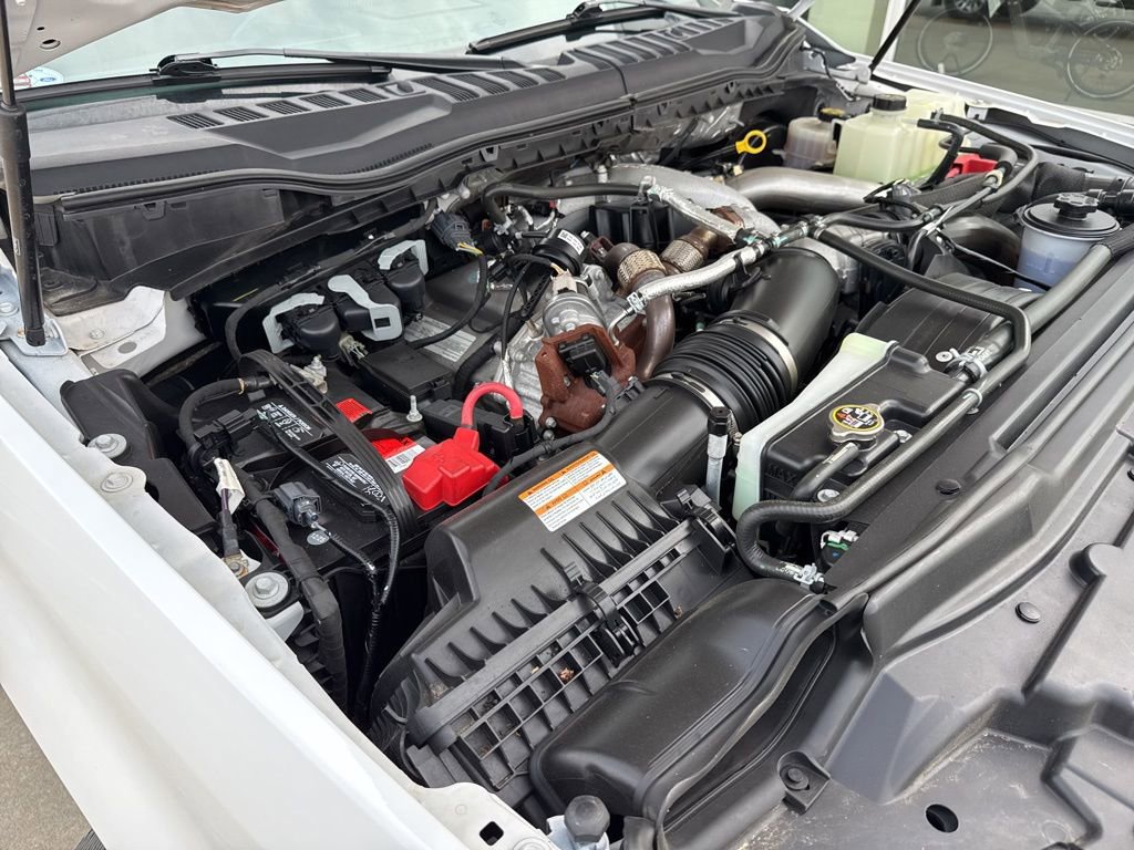 Used 2022 Ford F350 Lariat w/ Lariat Value Package AWD/4WD image 35
