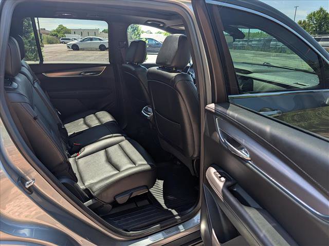 Used 2023 Cadillac XT6 Luxury AWD/4WD image 15