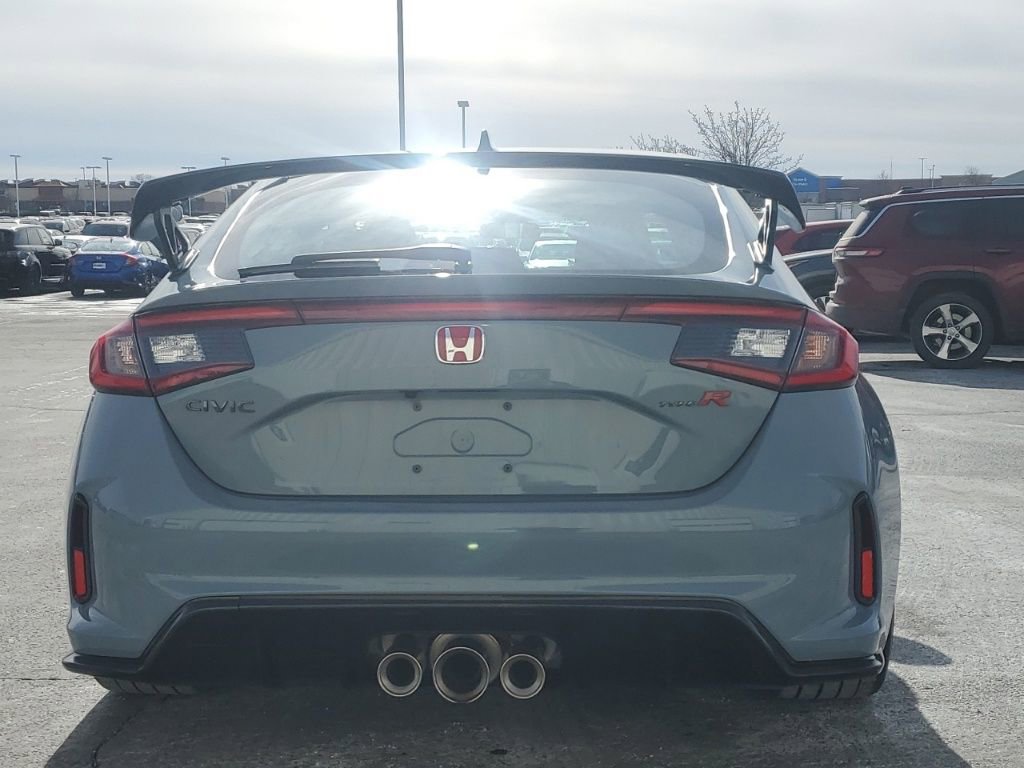 Used 2023 Honda Civic Type R image 6