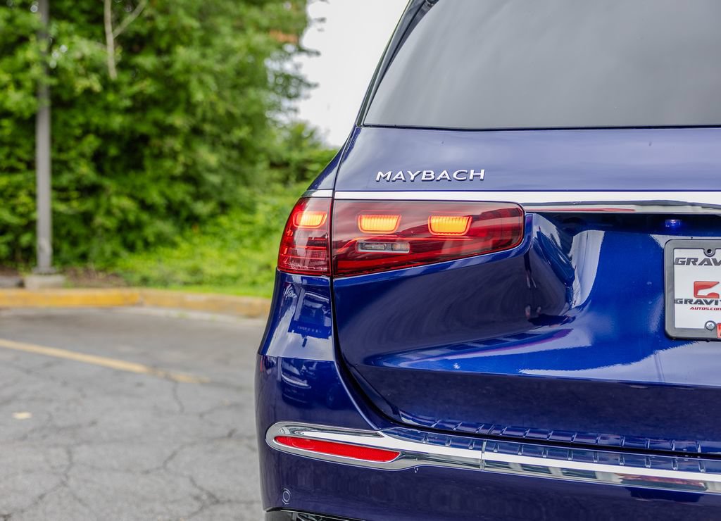 Used 2025 Mercedes-Benz Maybach GLS 600 4MATIC image 32