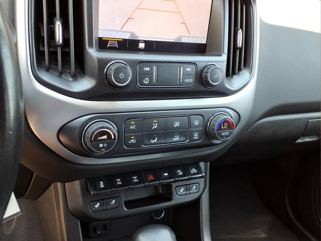 Certified 2022 Chevrolet Colorado ZR2 w/ ZR2 Midnight Special Edition AWD/4WD image 6