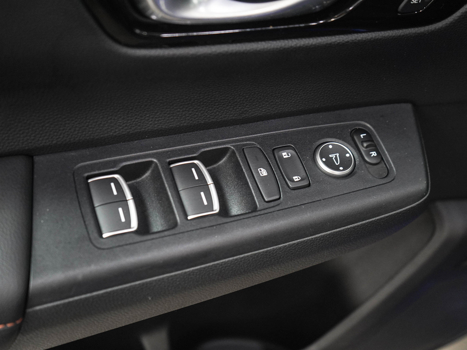 Used 2024 Honda CR-V Sport Touring image 20