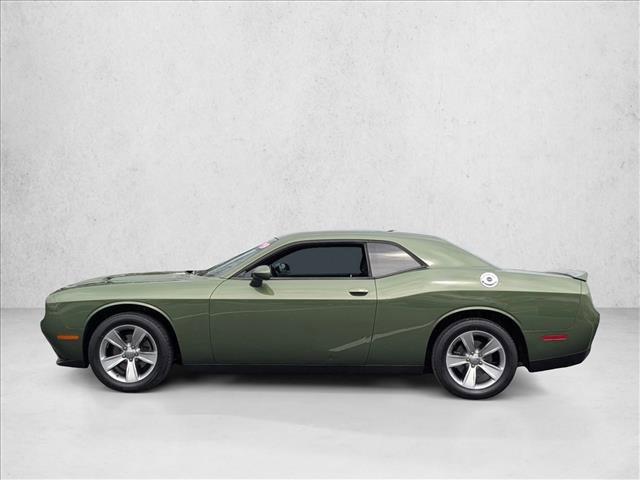 Used 2019 Dodge Challenger SXT image 9