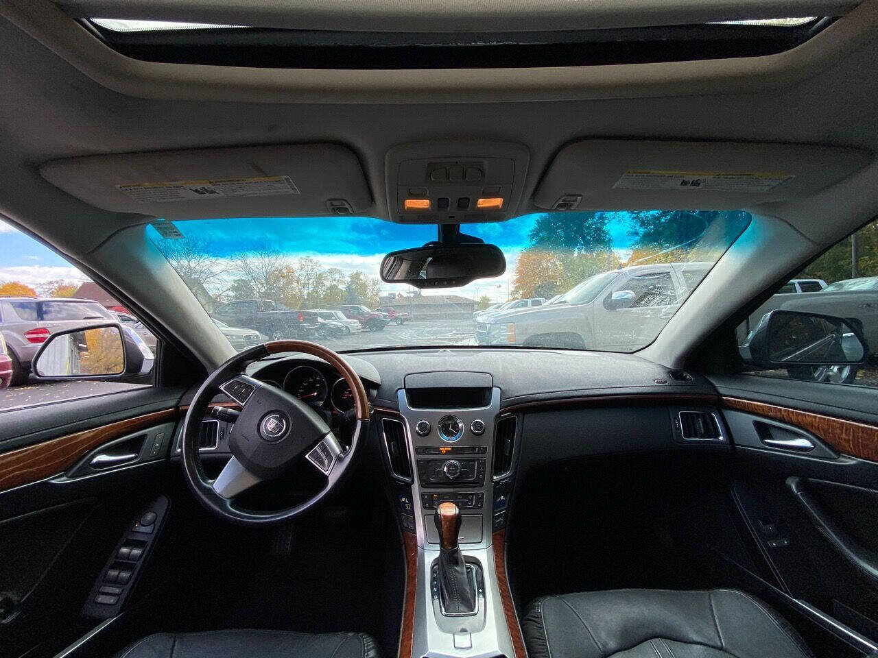 Used 2008 Cadillac CTS 3.6 w/ Luxury Level Two Package RWD image 13