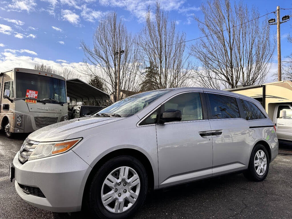 Used 2012 Honda Odyssey LX image 7
