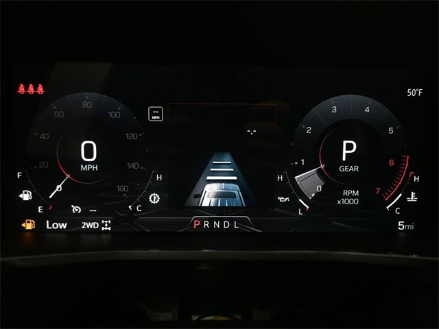 New 2026 GMC Canyon Elevation w/ Convenience Package image 9