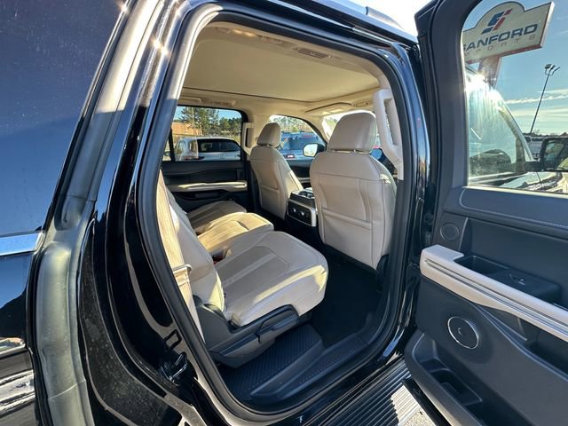 Used 2023 Ford Expedition Max Limited image 17