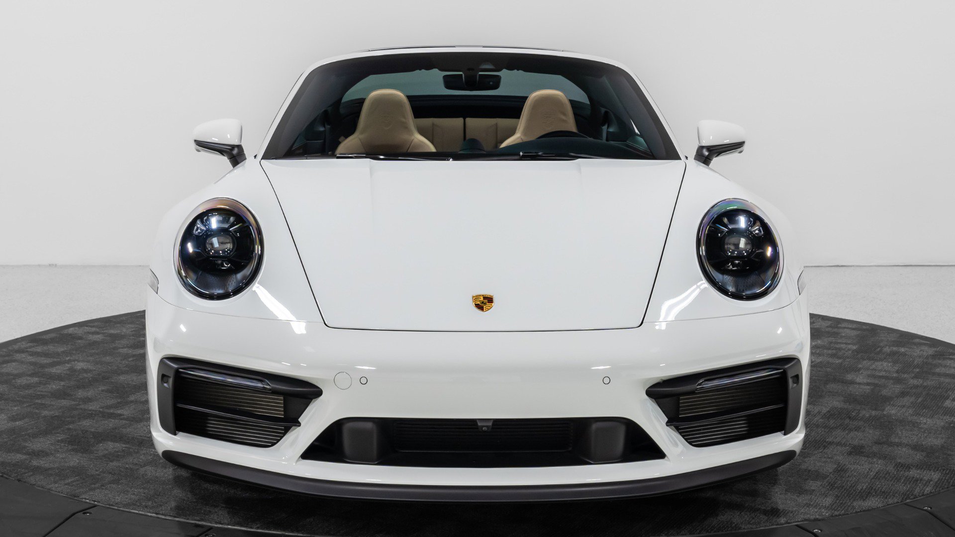 Used 2024 Porsche 911 Targa 4 GTS image 13