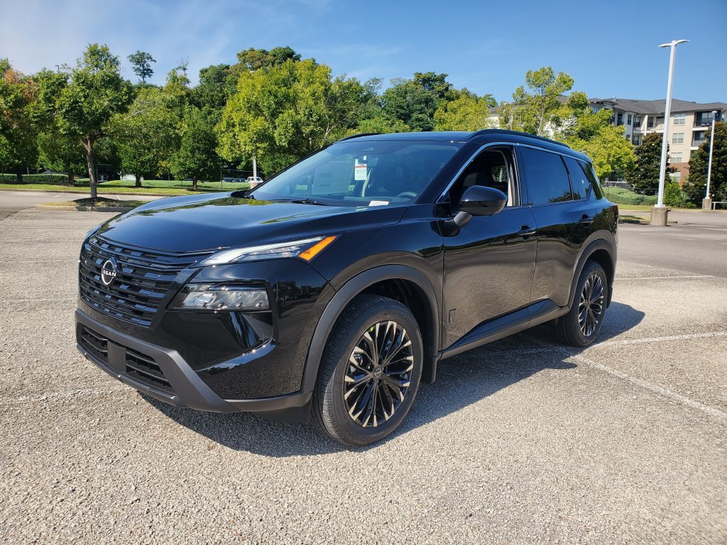 New 2026 Nissan Rogue Dark Armor FWD image 2