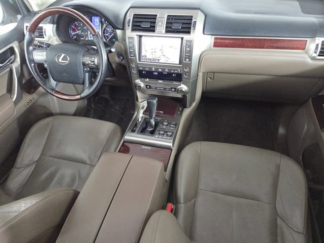 Used 2016 Lexus GX 460 Luxury image 31