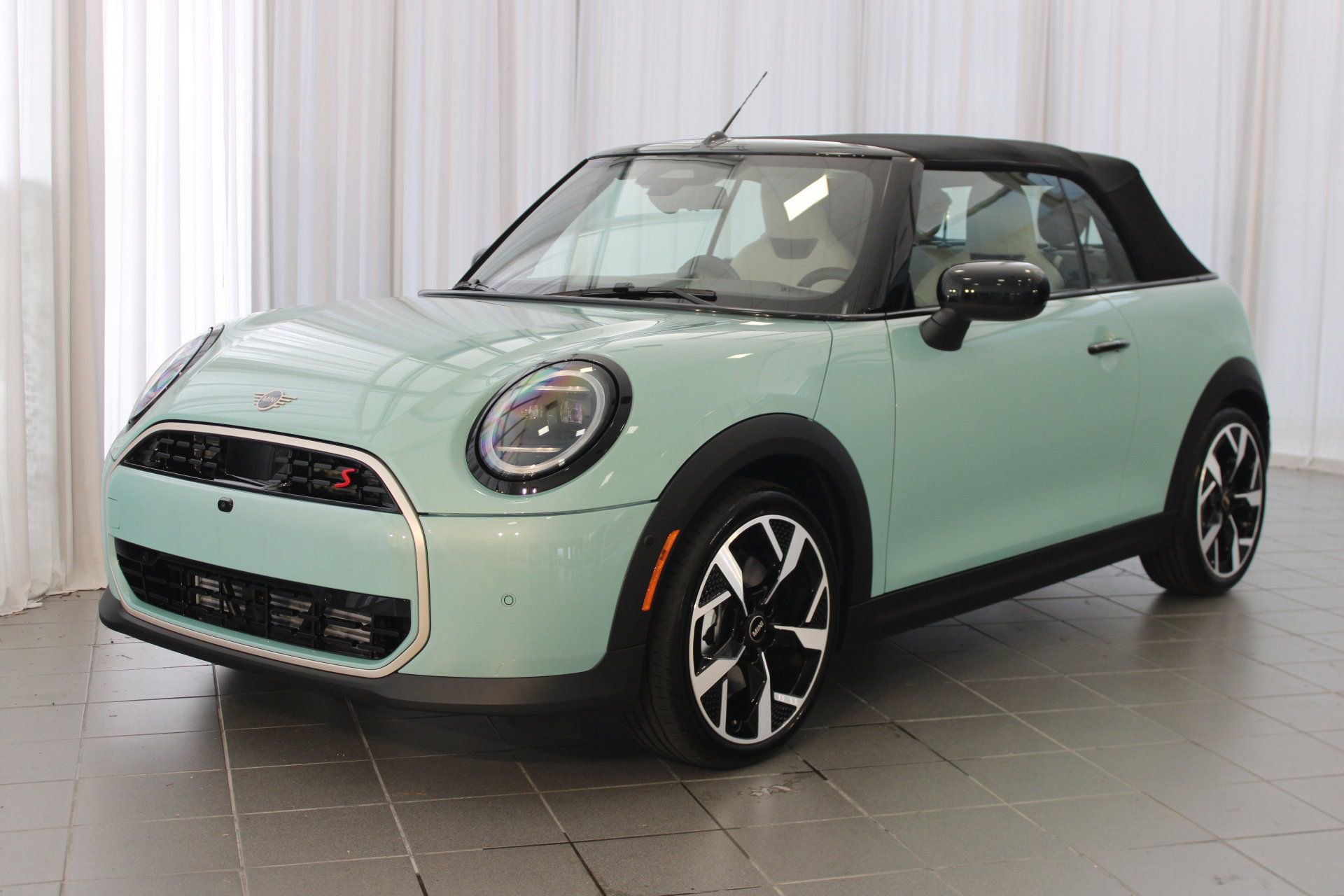 New 2026 MINI Cooper S image 17