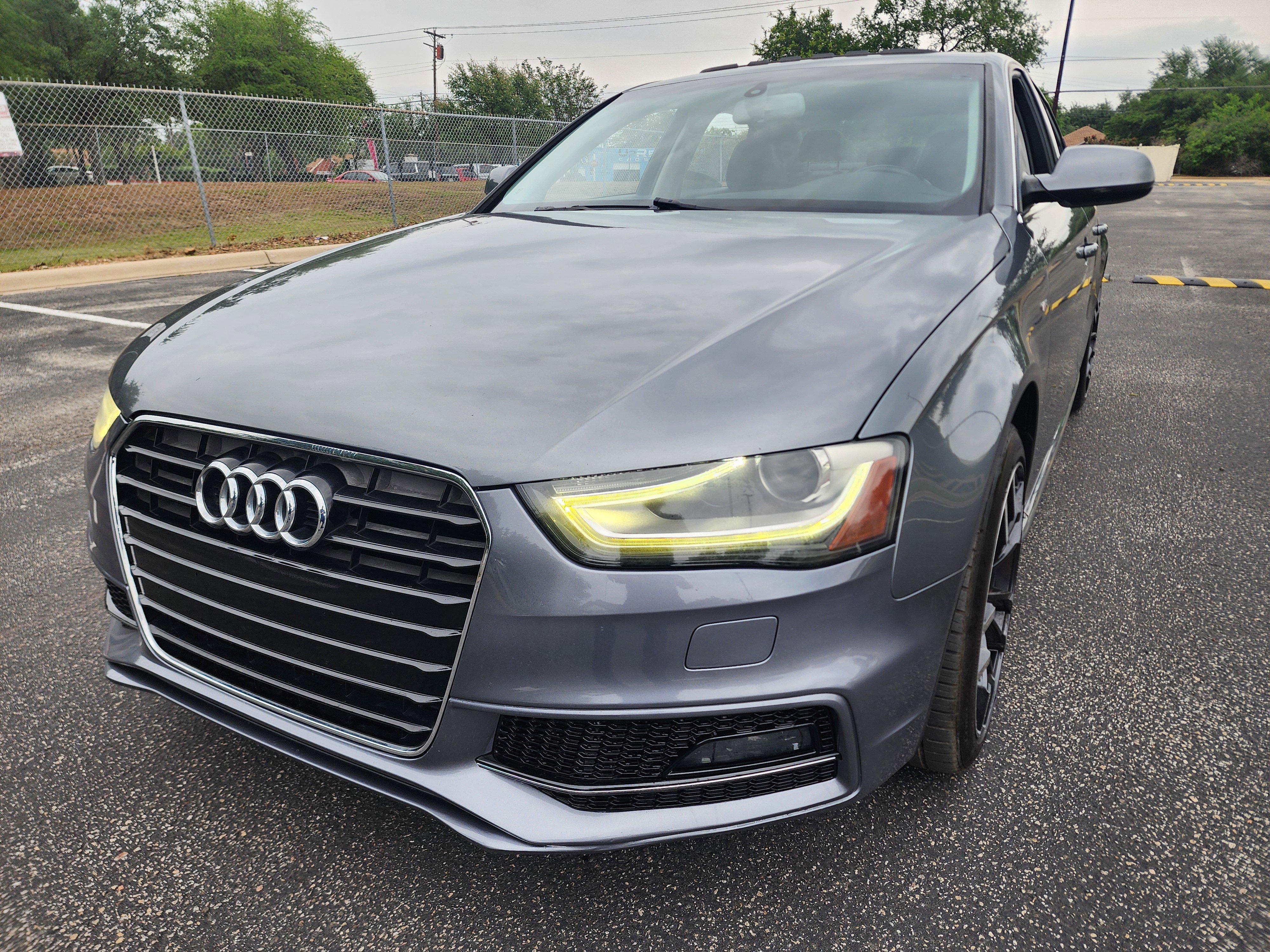 Used 2016 Audi A4 2.0T Premium w/ Convenience Plus Package FWD image 3