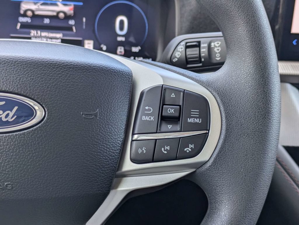 Certified 2026 Ford Explorer Active RWD image 26